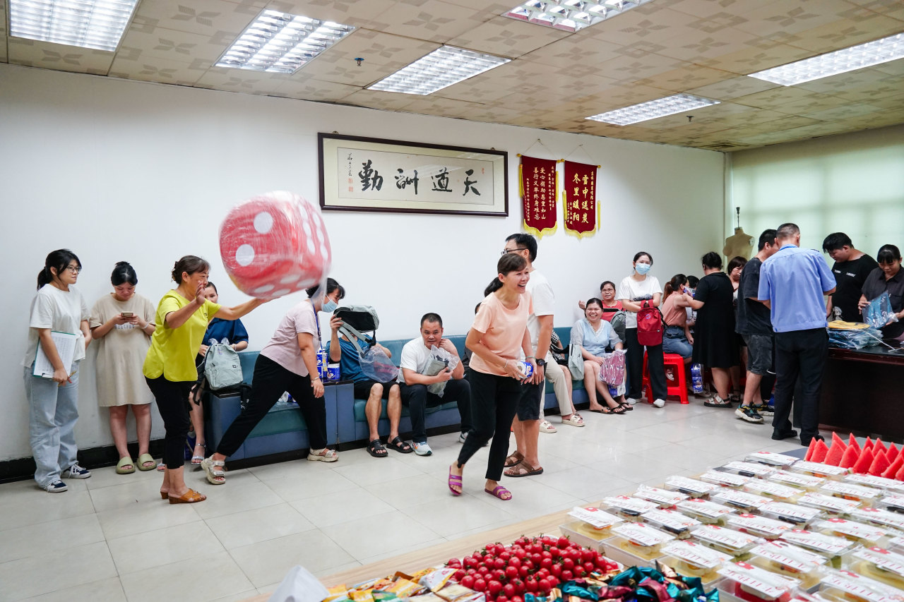 8月份員工生日會(huì)丨我們齊聚一堂，不負(fù)時(shí)光(圖13)